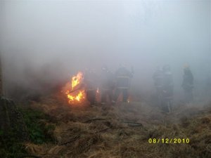 Extinguido un incendio nun alpendre na parroquia de Soandres, Laracha