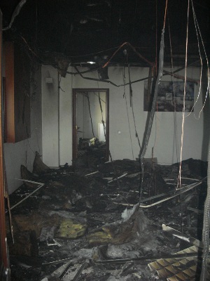 Incendio en una nave industrial situada en la parroquia de Lubre, en el Ayuntamiento de Bergondo